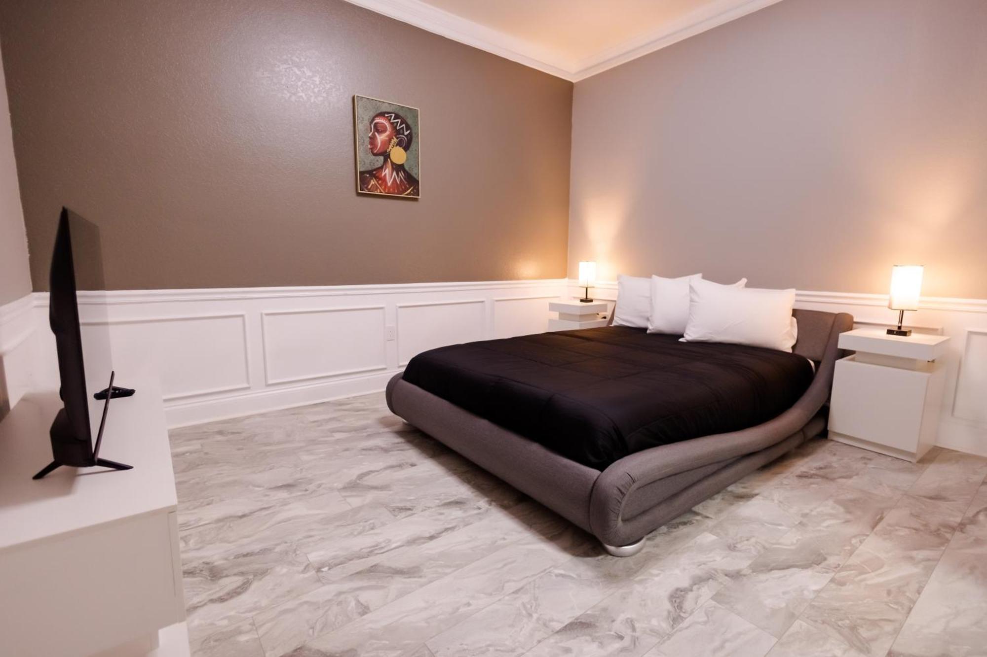 Disney Parks- International Dr - Orlando Luxury Condominium- Fully Equipped - 3Bed & 2 Bath- Exterior photo